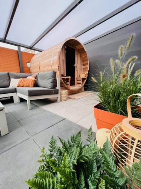 Charley'S Wellness Suite Westkapelle Exterior photo
